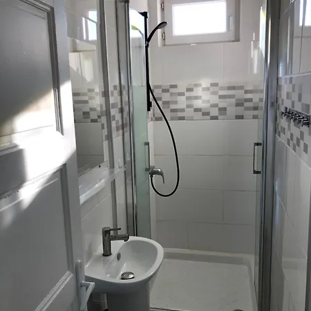 Apartment 6 Lits *