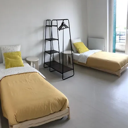 Apartment 6 Lits